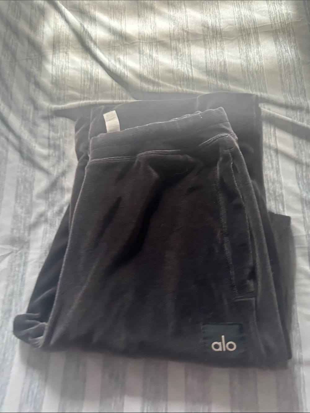 ALO Yoga classic black